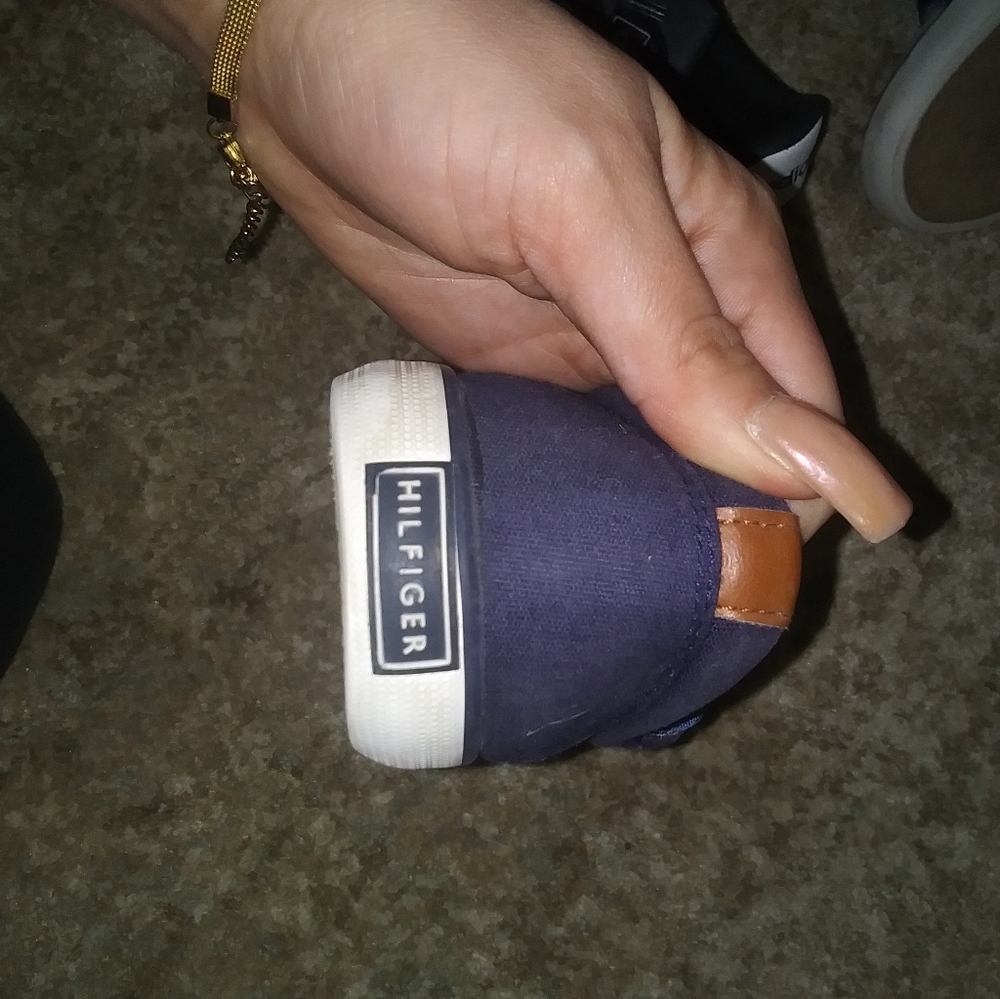 Shoes - Picture 2 of 3